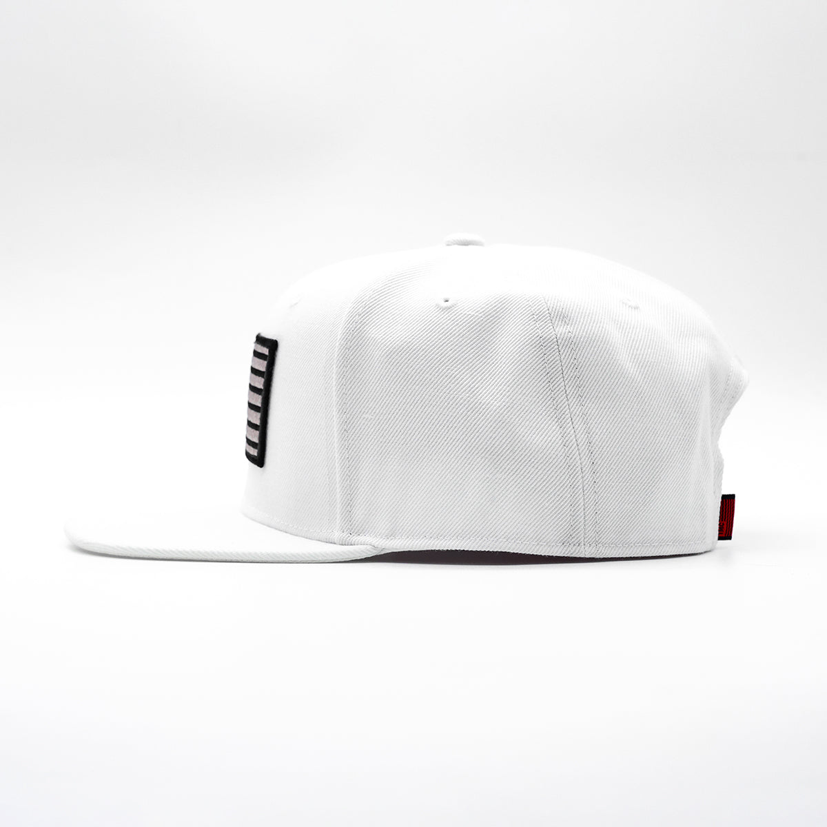 TMC Flag Patch Limited Edition Snapback - White/Black - Side