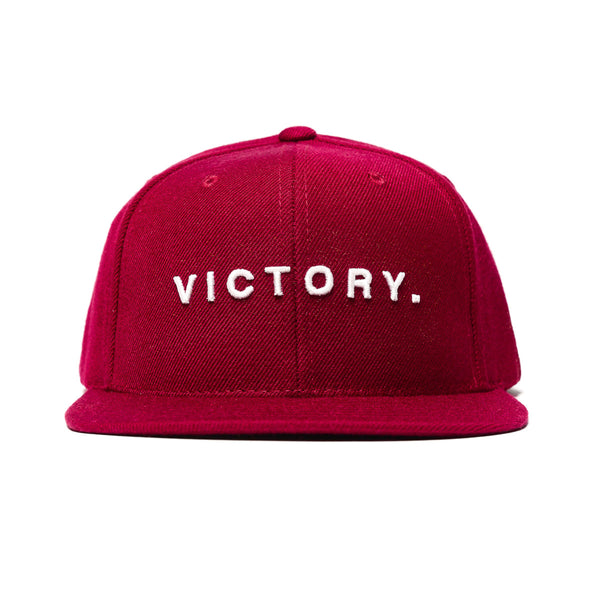 05_VictorySnapback_Burgundy_Wh